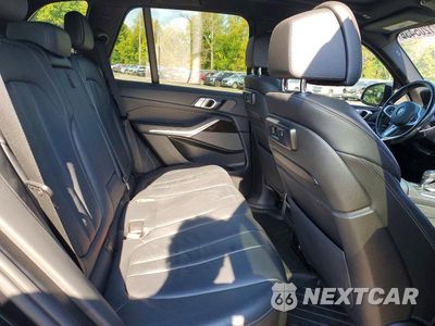Zdjęcie 11 z 13 samochodu: 2020 BMW X5 M50I VIN:5UXJU4C02L9B09072 - miniatura