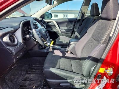 Zdjęcie 7 z 13 samochodu: 2016 TOYOTA RAV4 XLE VIN:2T3RFREV0GW538265 - miniatura