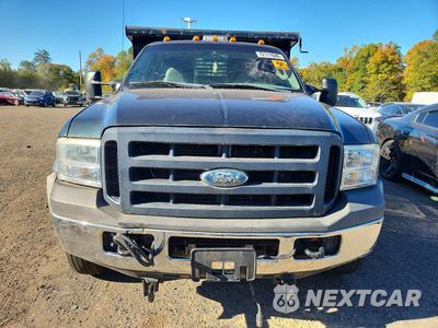 Piąte zdjęcie samochodu w środku: 2006 FORD F550 SUPER DUTY VIN:1FDAF57P46EC28965 - miniatura