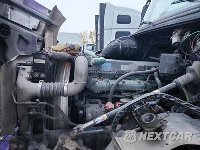 Zdjęcie 13 z 13 samochodu: 2016 VOLVO VNL SEMI TRUCK VIN:4V4NC9EHXGN951503 - miniatura