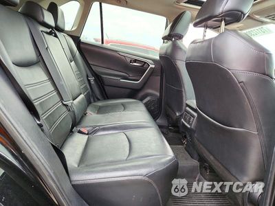 Zdjęcie 11 z 13 samochodu: 2021 TOYOTA RAV4 XLE PREMIUM VIN:2T3A1RFV3MW164496 - miniatura