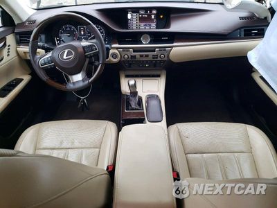 Zdjęcie 8 z 12 samochodu: 2016 LEXUS ES 350 VIN:58ABK1GG6GU002726 - miniatura