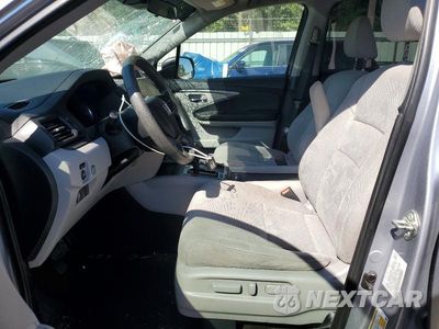 Zdjęcie 7 z 13 samochodu: 2020 HONDA PILOT EX VIN:5FNYF5H33LB025915 - miniatura
