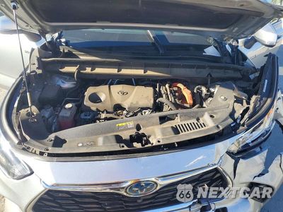 Zdjęcie 12 z 13 samochodu: 2020 TOYOTA HIGHLANDER HYBRID LIMITED VIN:5TDDBRCH1LS006022 - miniatura