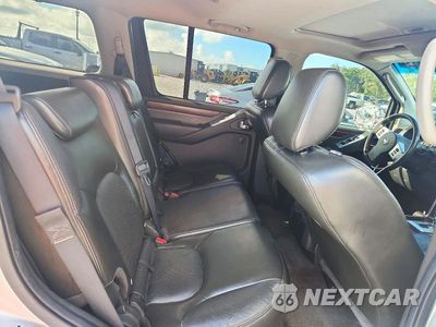 Zdjęcie 10 z 12 samochodu: 2010 NISSAN PATHFINDER S FE+ VIN:5N1AR1NN8AC613757 - miniatura