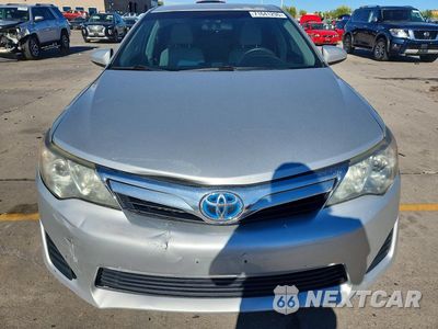 Piąte zdjęcie samochodu w środku: 2013 TOYOTA CAMRY HYBRID LE VIN:4T1BD1FK9DU078945 - miniatura