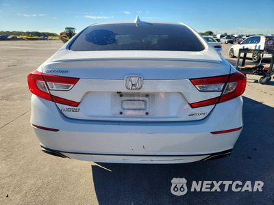 Zdjęcie 6 z 12 samochodu: 2018 HONDA ACCORD SPORT VIN:1HGCV1F35JA174505 - miniatura