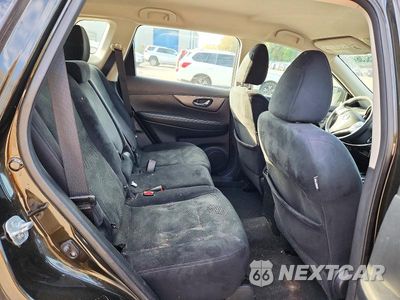 Zdjęcie 11 z 13 samochodu: 2016 NISSAN ROGUE S VIN:5N1AT2MV4GC786841 - miniatura