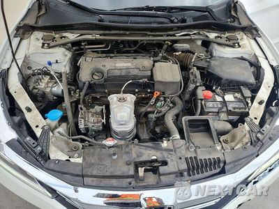 Zdjęcie 11 z 12 samochodu: 2016 HONDA ACCORD EXL VIN:1HGCR2F98GA093098 - miniatura