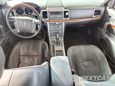 Zdjęcie 8 z 12 samochodu: 2012 LINCOLN MKZ VIN:3LNHL2GC2CR833563 - miniatura