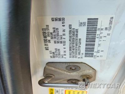Zdjęcie 12 z 12 samochodu: 2015 FORD TRANSIT CONNECT XLT VIN:NM0LE7F75F1225199 - miniatura