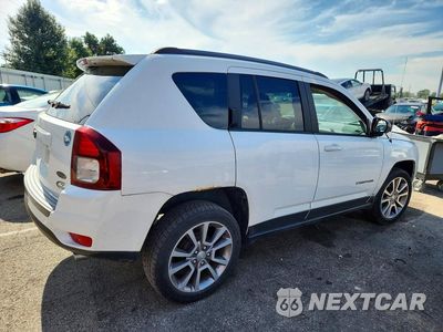 Trzecie zdjęcie samochodu z tyłu: 2017 JEEP COMPASS SPORT VIN:1C4NJCBA3HD170867 - miniatura
