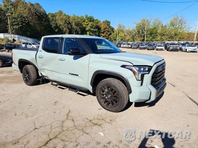 Czwarte zdjęcie samochodu z boku: 2026 TOYOTA TUNDRA LIMITED VIN:5TFWA5DB8TX444819 - miniatura