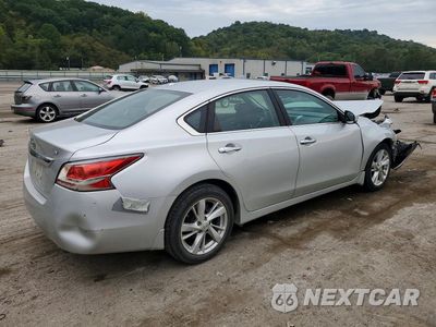 Trzecie zdjęcie samochodu z tyłu: 2015 NISSAN ALTIMA 2.5 SV VIN:1N4AL3AP2FC166106 - miniatura