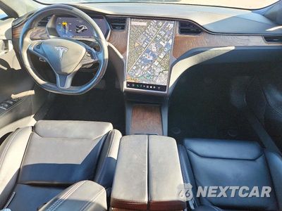 Zdjęcie 8 z 12 samochodu: 2018 TESLA MODEL S VIN:5YJSA1E20JF262710 - miniatura