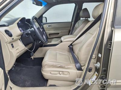 Zdjęcie 7 z 13 samochodu: 2011 HONDA PILOT EXL VIN:5FNYF3H66BB043273 - miniatura