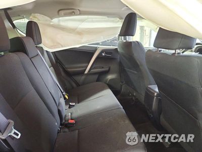 Zdjęcie 10 z 12 samochodu: 2018 TOYOTA RAV4 XLE VIN:JTMRFREV5JJ244379 - miniatura