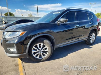 2017 NISSAN ROGUE SV KNMAT2MV7HP542230 - główne zdjęcie licytacji z USA - miniatura