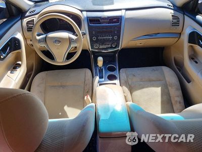 Zdjęcie 8 z 12 samochodu: 2015 NISSAN ALTIMA 2.5 S VIN:1N4AL3AP9FC294715 - miniatura