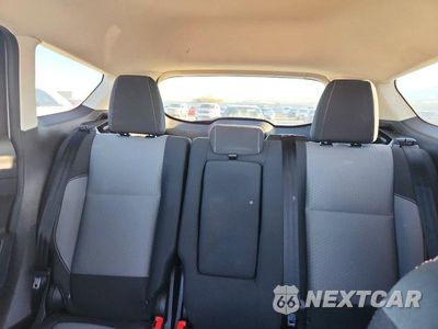 Zdjęcie 10 z 13 samochodu: 2018 FORD ESCAPE SE VIN:1FMCU9GD7JUC60805 - miniatura