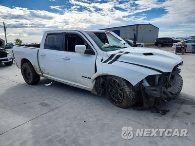Czwarte zdjęcie samochodu z boku: 2016 RAM 1500 SPORT VIN:1C6RR7MT3GS205943 - miniatura