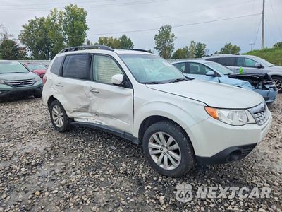 Czwarte zdjęcie samochodu z boku: 2012 SUBARU FORESTER 2.5X PREMIUM VIN:JF2SHBDC6CH403442 - miniatura
