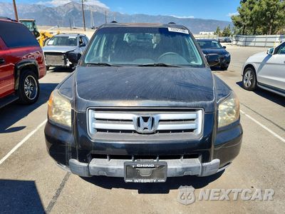 Piąte zdjęcie samochodu w środku: 2008 HONDA PILOT EXL VIN:5FNYF28718B009382 - miniatura