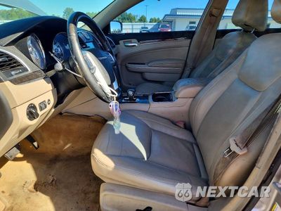 Zdjęcie 7 z 12 samochodu: 2013 CHRYSLER 300 VIN:2C3CCAAG1DH627074 - miniatura