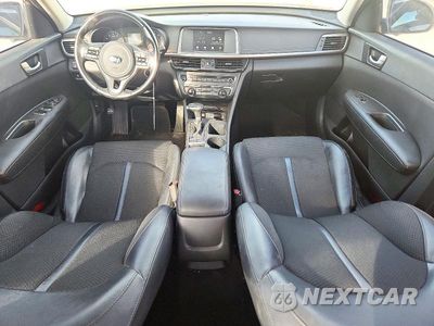 Zdjęcie 8 z 12 samochodu: 2018 KIA OPTIMA S VIN:5XXGT4L31JG241844 - miniatura