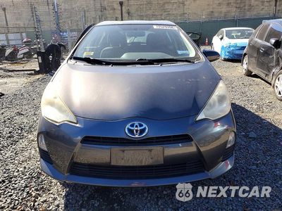 Piąte zdjęcie samochodu w środku: 2013 TOYOTA PRIUS C TWO VIN:JTDKDTB33D1549813 - miniatura
