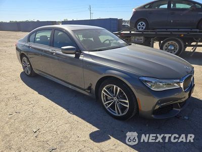 Czwarte zdjęcie samochodu z boku: 2018 BMW 750 XI VIN:WBA7F2C58JB238603 - miniatura