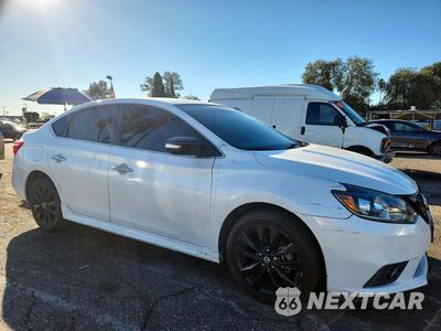 Czwarte zdjęcie samochodu z boku: 2018 NISSAN SENTRA SR VIN:3N1AB7AP7JY236951 - miniatura