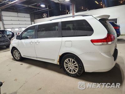 Drugie zdjęcie samochodu z przodu: 2013 TOYOTA SIENNA XLE 8-PASSENGER VIN:5TDYK3DCXDS387484 - miniatura