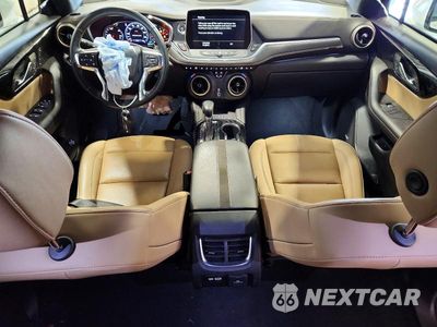 Zdjęcie 8 z 14 samochodu: 2023 CHEVROLET BLAZER PREMIER VIN:3GNKBLRS1PS113751 - miniatura