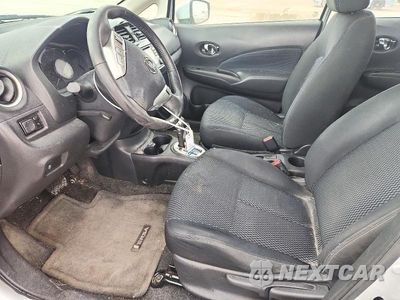 Zdjęcie 7 z 13 samochodu: 2016 NISSAN VERSA VIN:3N1CE2CP8GL365836 - miniatura