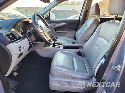 Zdjęcie 7 z 13 samochodu: 2017 HONDA PILOT EXL VIN:5FNYF6H54HB023282 - miniatura