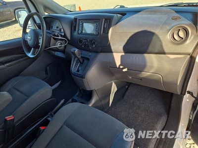 Zdjęcie 8 z 13 samochodu: 2014 NISSAN NV200 SV VIN:3N6CM0KNXEK698544 - miniatura