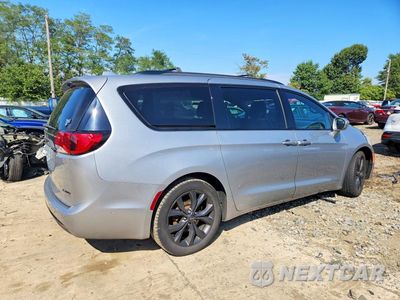Trzecie zdjęcie samochodu z tyłu: 2020 CHRYSLER PACIFICA LIMITED VIN:2C4RC1GGXLR240660 - miniatura