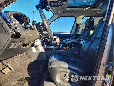 Zdjęcie 7 z 13 samochodu: 2017 LAND ROVER RANGE ROVER SUPERCHARGED VIN:SALGS2FE2HA322676 - miniatura