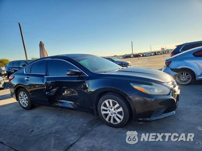 Czwarte zdjęcie samochodu z boku: 2018 NISSAN ALTIMA 2.5 S VIN:1N4AL3AP2JC231092 - miniatura