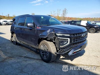 Czwarte zdjęcie samochodu z boku: 2025 CHEVROLET TAHOE K1500 Z71 VIN:1GNS6PRD8SR293044 - miniatura