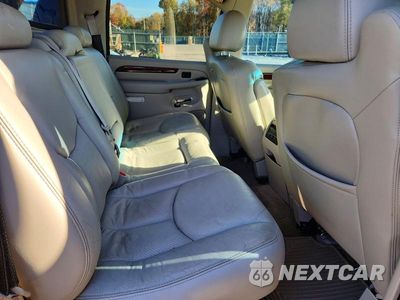 Zdjęcie 10 z 12 samochodu: 2003 CADILLAC ESCALADE EXT VIN:3GYEK63N33G144145 - miniatura