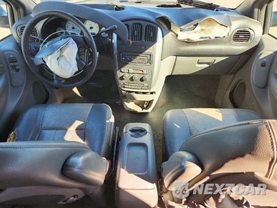 Zdjęcie 8 z 13 samochodu: 2004 DODGE GRAND CARAVAN SXT VIN:2D4GP44L74R519759 - miniatura