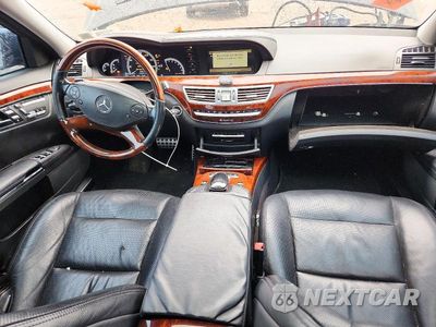 Zdjęcie 8 z 13 samochodu: 2010 MERCEDES-BENZ S 550 4MATIC VIN:WDDNG8GB4AA291918 - miniatura