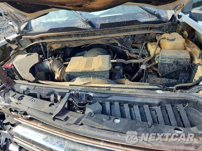 Zdjęcie 11 z 12 samochodu: 2022 CHEVROLET SILVERADO K2500 HIGH COUNTRY VIN:1GC4YRE78NF191787 - miniatura