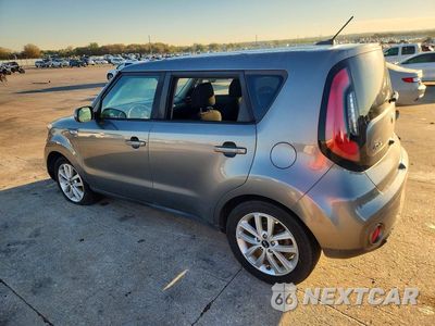 Drugie zdjęcie samochodu z przodu: 2017 KIA SOUL + VIN:KNDJP3A51H7428125 - miniatura