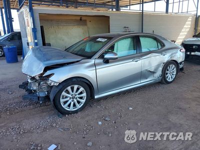 2020 TOYOTA CAMRY LE 4T1C11AK6LU880677 - główne zdjęcie licytacji z USA - miniatura