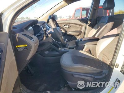 Zdjęcie 7 z 13 samochodu: 2011 HYUNDAI TUCSON GLS VIN:KM8JU3AC2BU285990 - miniatura