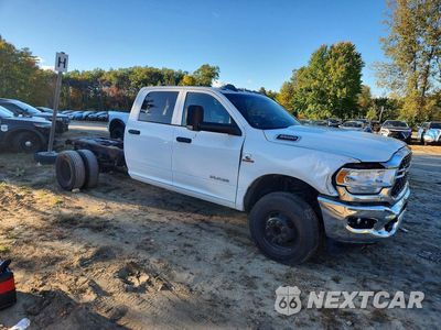 Czwarte zdjęcie samochodu z boku: 2022 RAM 3500 VIN:3C7WRTCLXNG246048 - miniatura