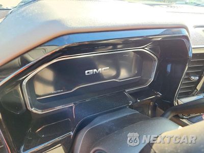 Zdjęcie 9 z 13 samochodu: 2025 GMC SIERRA K1500 SLT VIN:1GTUUDED5SZ312466 - miniatura